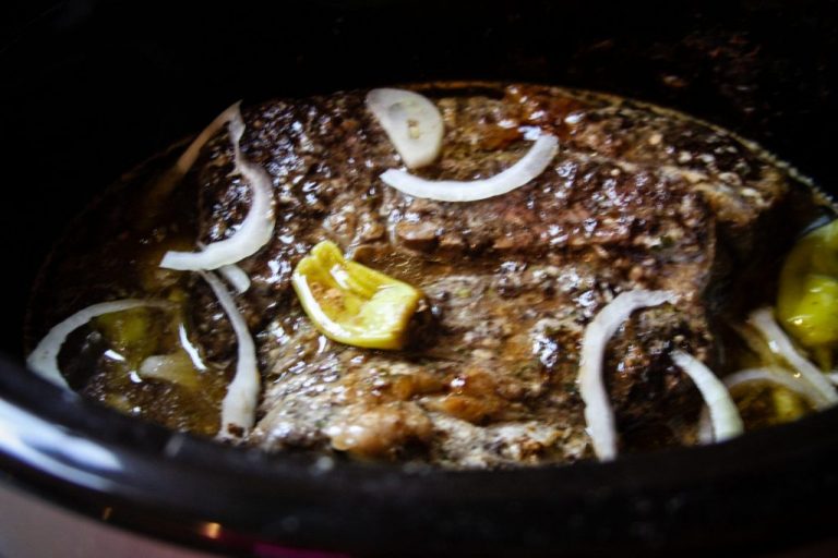 Au Jus Gravy Roast{Slow Cooker Meal}